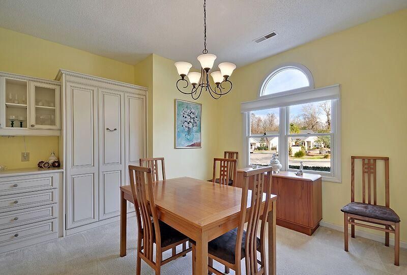 2459 Deer Ridge Ln, North Charleston, SC 29406