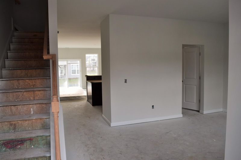 7691 High Maple Cir, North Charleston, SC 29418
