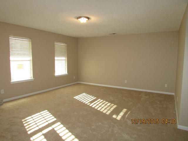 126 Patriot Ln, Summerville, SC 29483