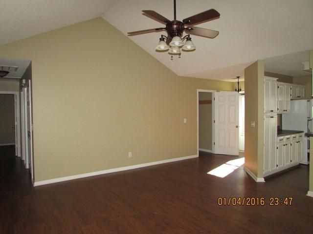 385 Bertram Rd, Summerville, SC 29485