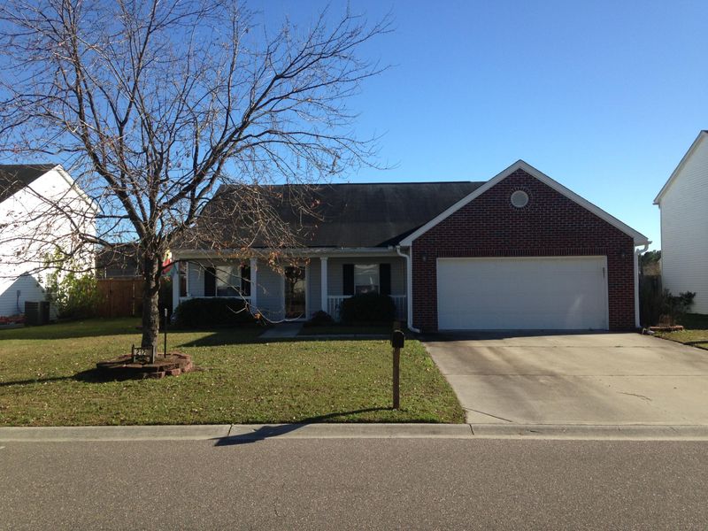 212 S Port Dr, Summerville, SC 29483