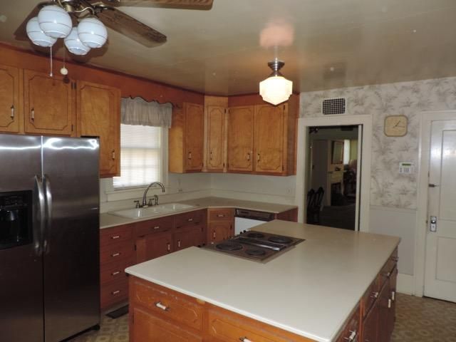 1175 Buist Ave, North Charleston, SC 29405