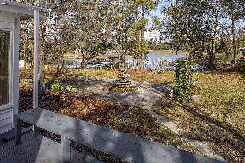 1176 Manor Ln, Mount Pleasant, SC 29464