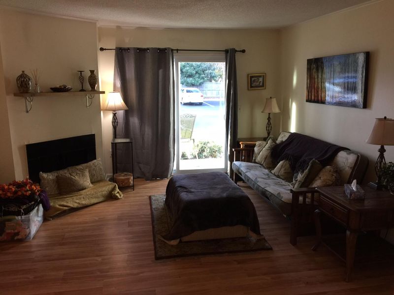 1402 Camp Rd #8 B, Charleston, SC 29412