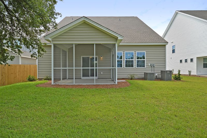 1160 Moss Grove Dr, Moncks Corner, SC 29461