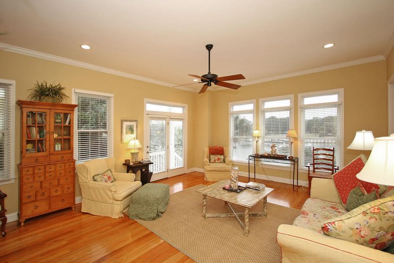 51 Morgan Pl, Isle Of Palms, SC 29451