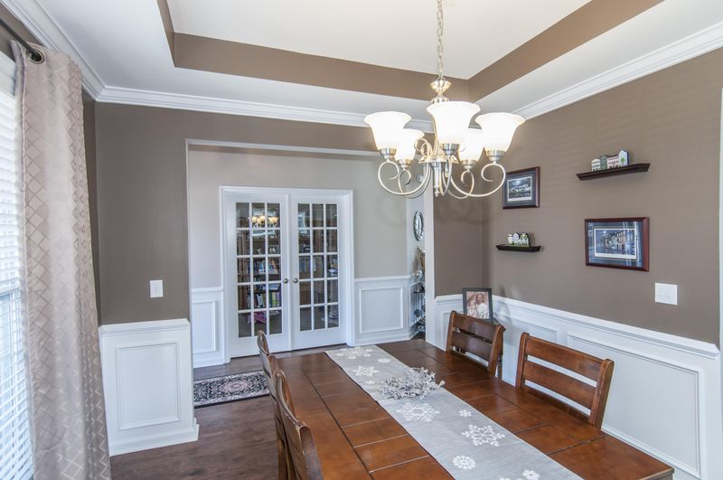 8471 Middle River Way, North Charleston, SC 29420