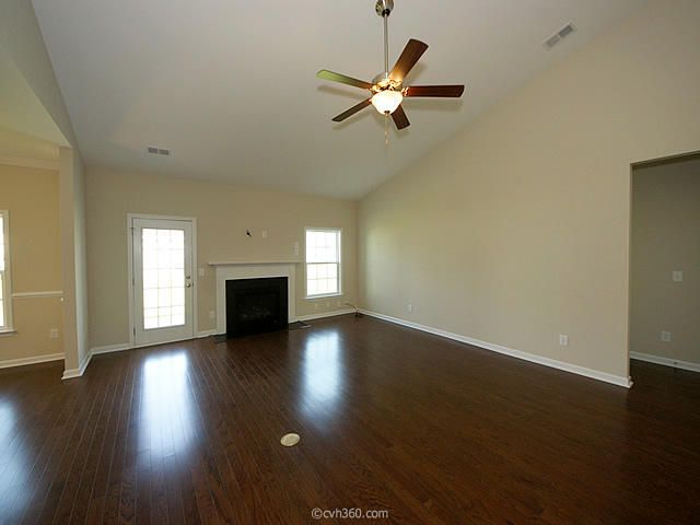 8105 Saveur Ln, Charleston, SC 29406