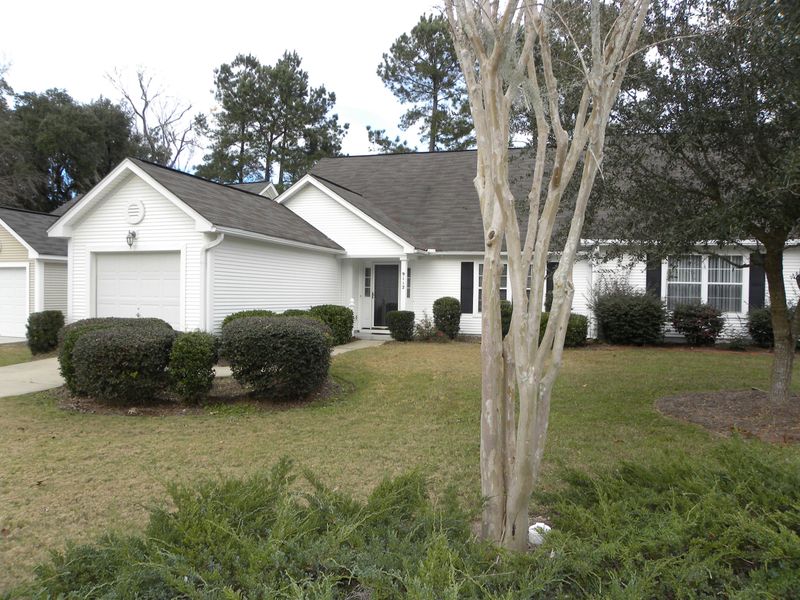 9112 Woodcreek Ct, North Charleston, SC 29406