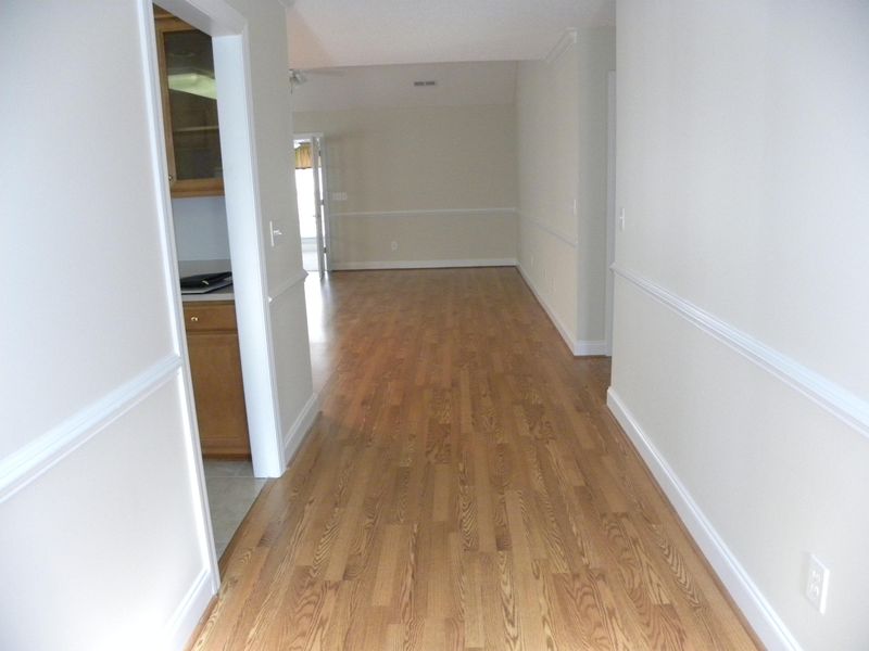 9112 Woodcreek Ct, North Charleston, SC 29406