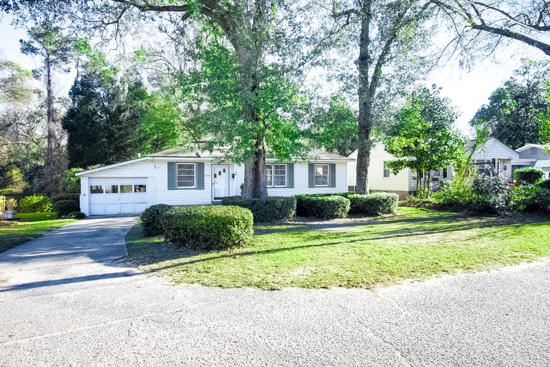 5068 Walker St, North Charleston, SC 29405