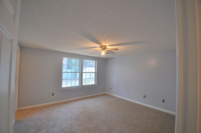 336 Damascus Dr, Summerville, SC 29483