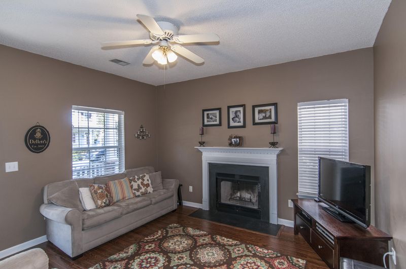 2304 Chadbury Ln, Mount Pleasant, SC 29466