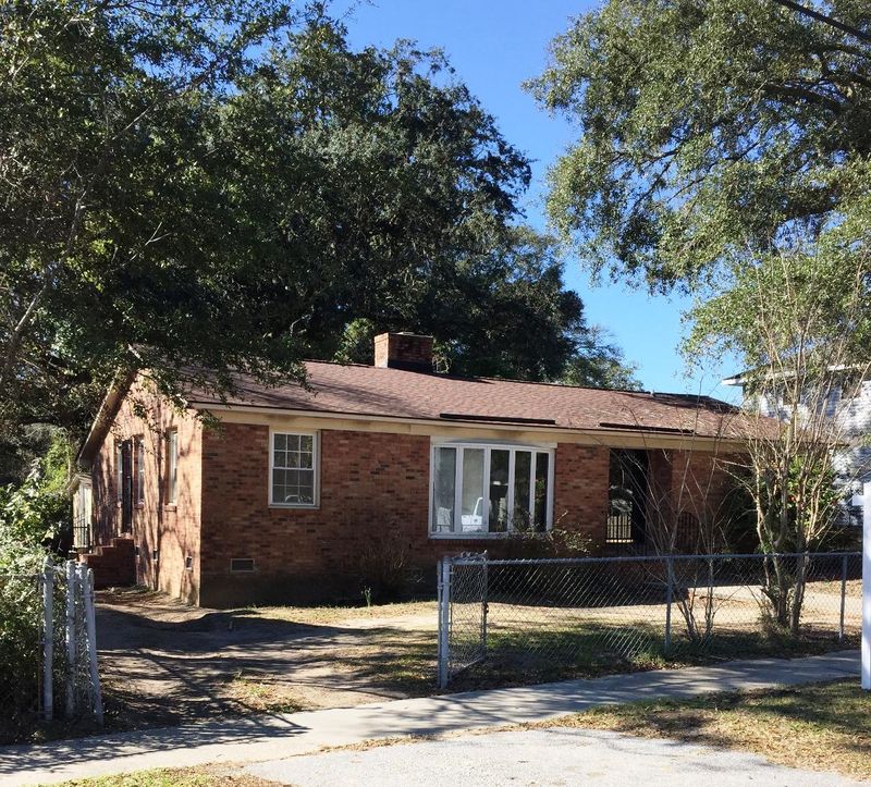 803 Simmons St, Mount Pleasant, SC 29464