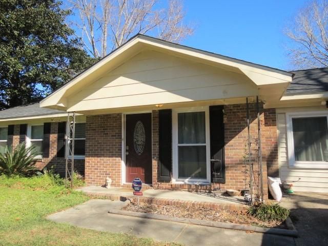 137 Shadow Brook Dr, Summerville, SC 29483