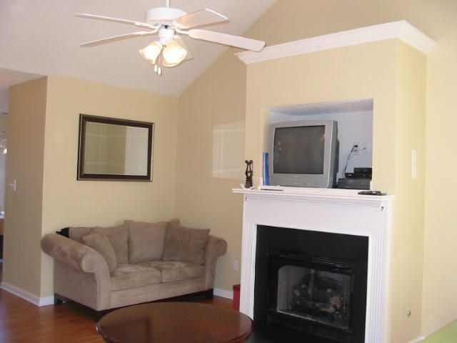 9881 Levenshall Dr, Ladson, SC 29456