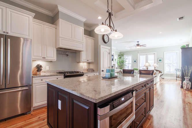 1604 Paradise Lake Dr, Mount Pleasant, SC 29464