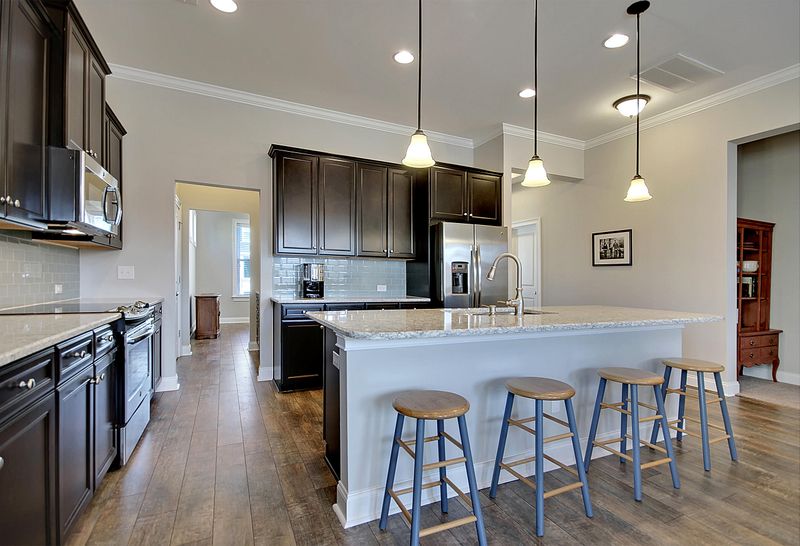 1487 Hollenberg Ln, Mount Pleasant, SC 29466