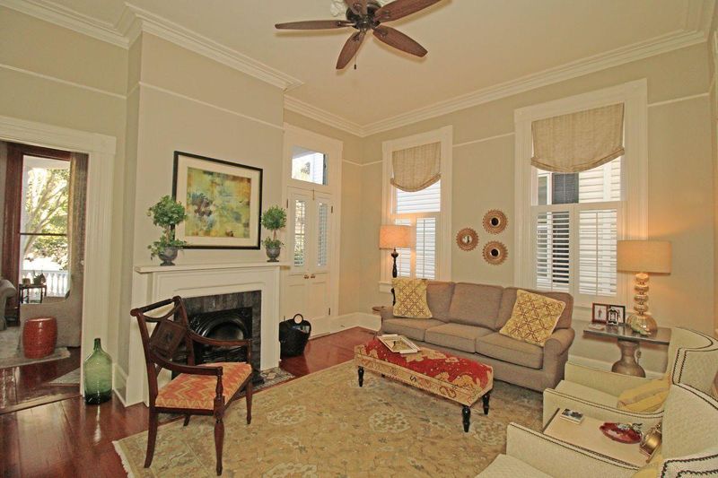 7 King St, Charleston, SC 29401