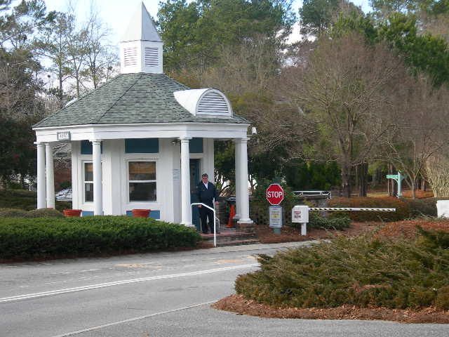 4129 Club Course Dr, North Charleston, SC 29420