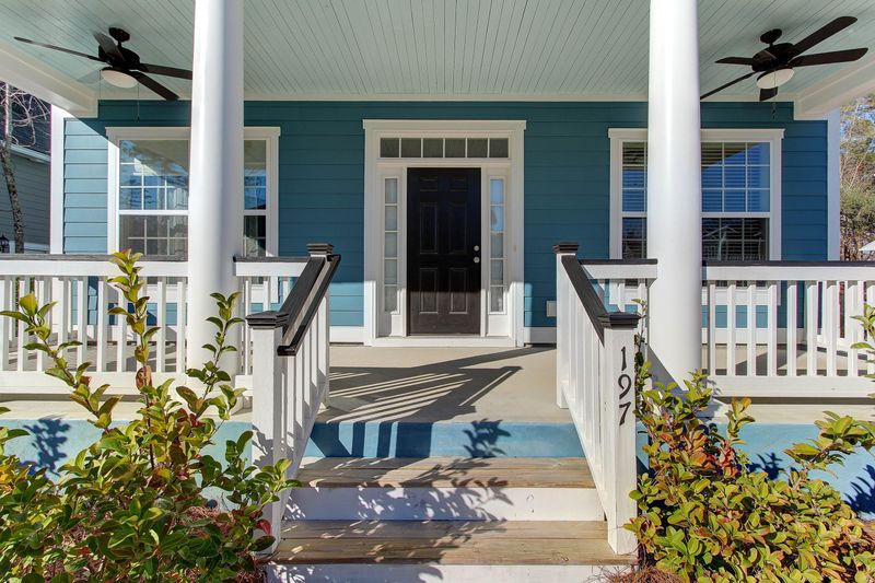 197 Donning Dr, Summerville, SC 29483