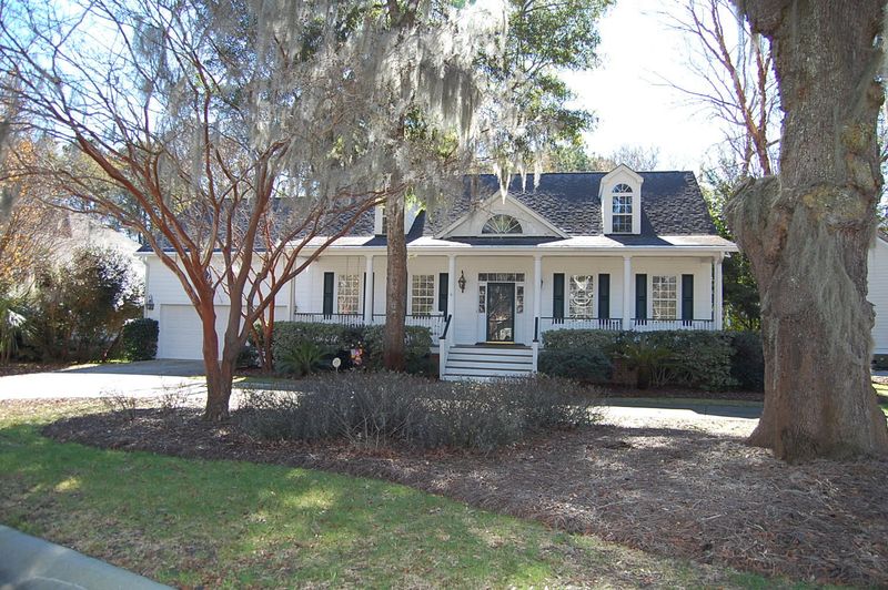 1301 Country Wood Ct, Mount Pleasant, SC 29466