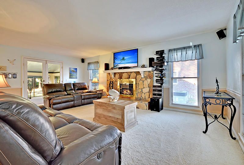 106 Blue Heron Dr, Summerville, SC 29485