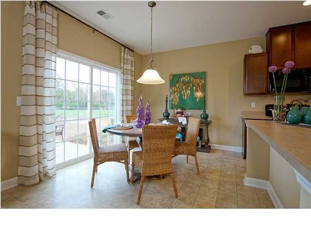 3816 Sourwood Ct, Ladson, SC 29456