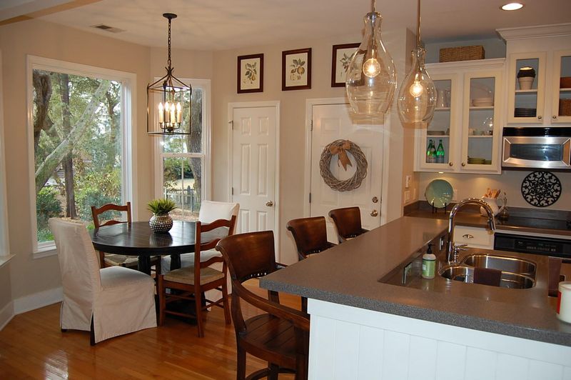 3140 Treadwell St, Mount Pleasant, SC 29466