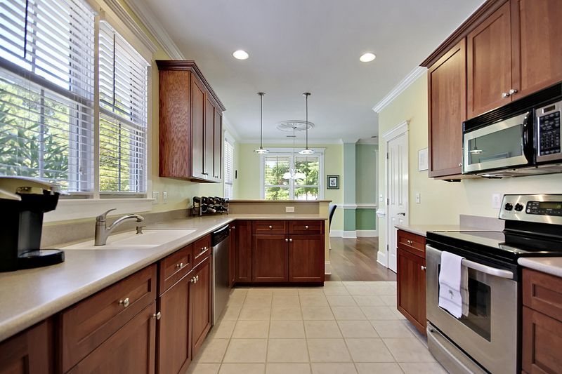 5072 Coral Reef Dr, Johns Island, SC 29455