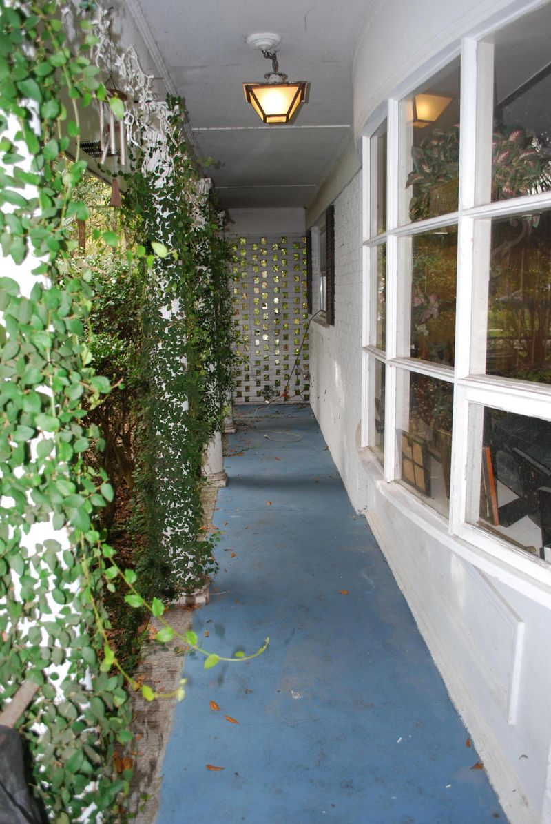 768 Jerdone St, Charleston, SC 29412