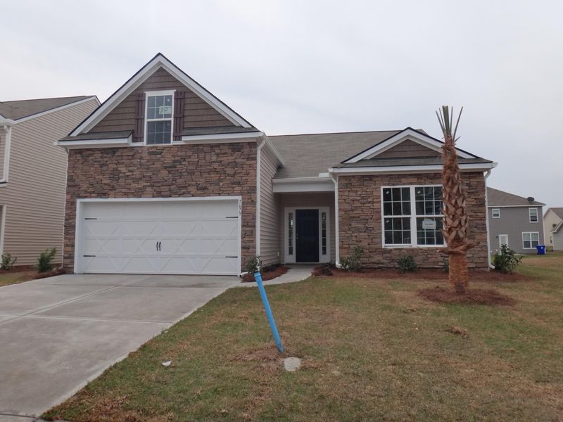 7679 High Maple Cir, North Charleston, SC 29418