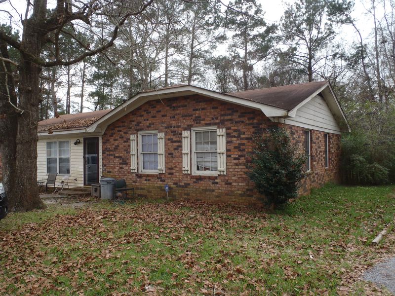 1111 Maryland Dr, Ladson, SC 29456