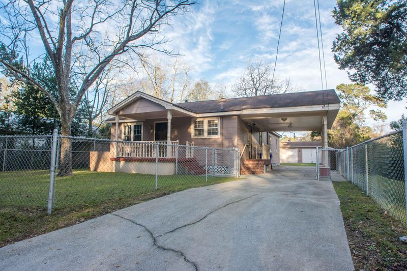 5602 Craig Rd, North Charleston, SC 29406
