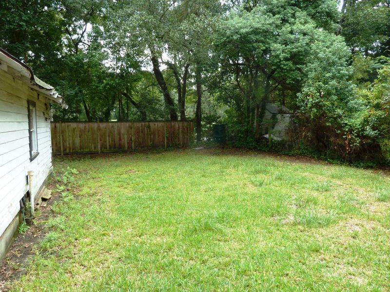 44 Colleton Dr, Charleston, SC 29407