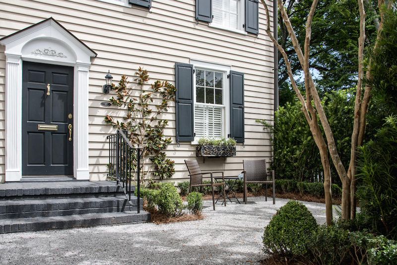 15 Greenhill St, Charleston, SC 29401