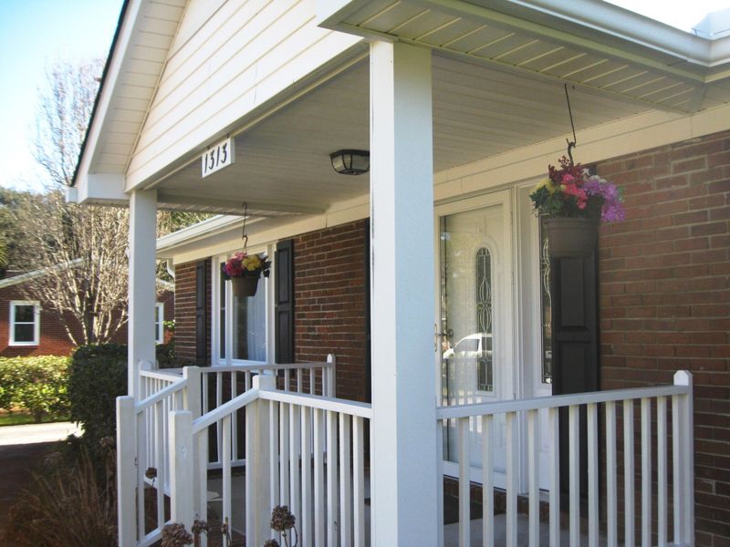 1313 Garrison St, Charleston, SC 29412