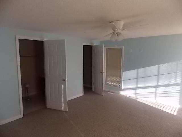 204 Fairfield Rd #1, Saint George, SC 29477