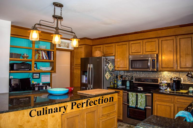 4349 Cloudmont Dr, Hollywood, SC 29449