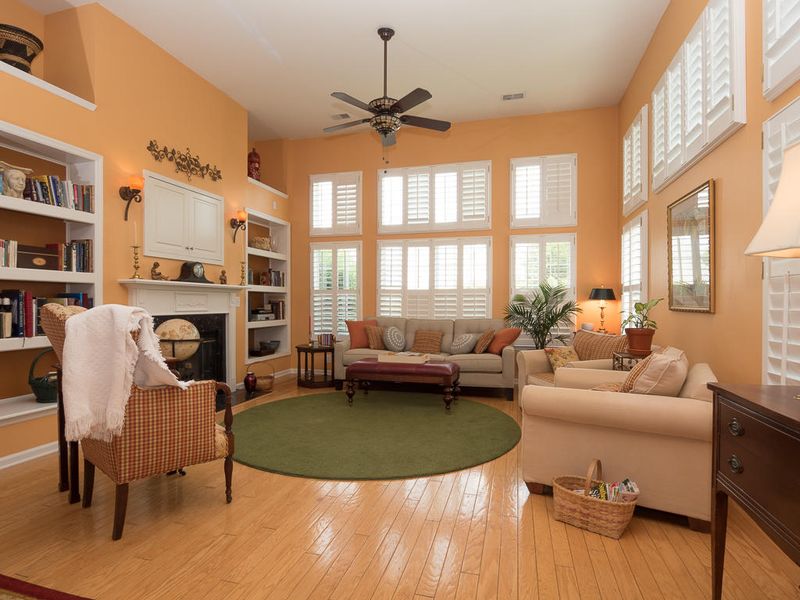 110 Chancellors Dr, Summerville, SC 29485