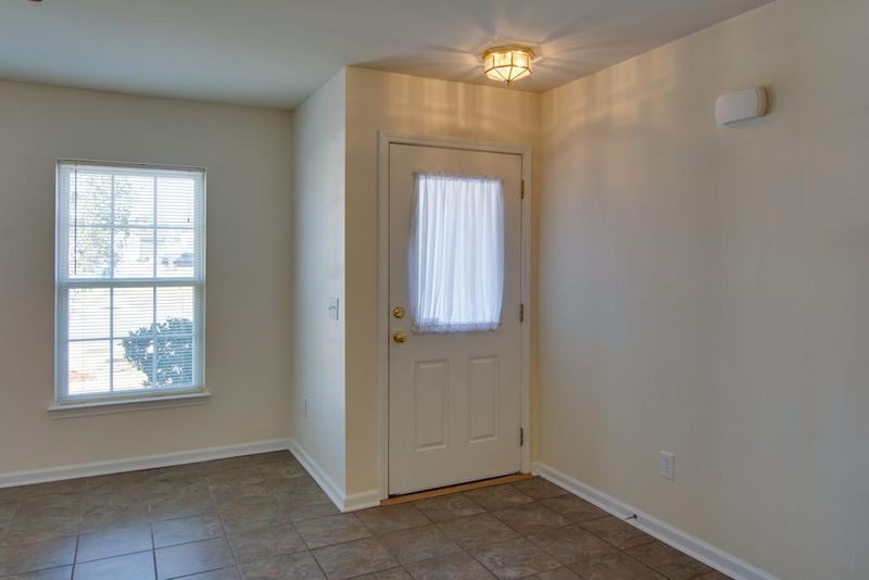 2051 Cripplecreek Dr, Ladson, SC 29456