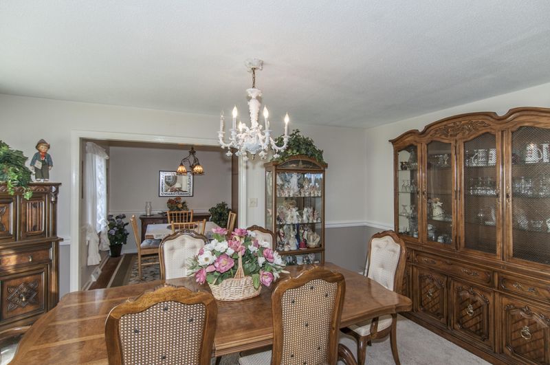 107 Tasker Dr, Summerville, SC 29485