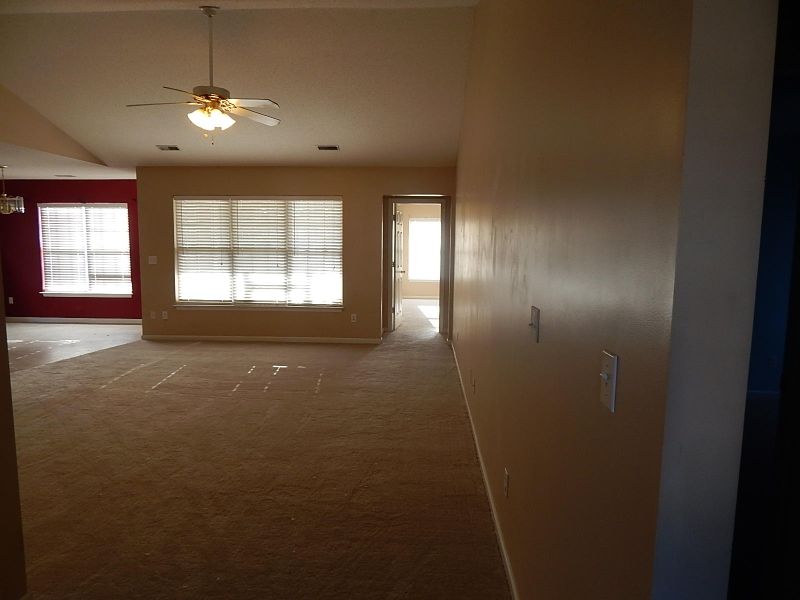 1313 Lantern Dr, Summerville, SC 29483