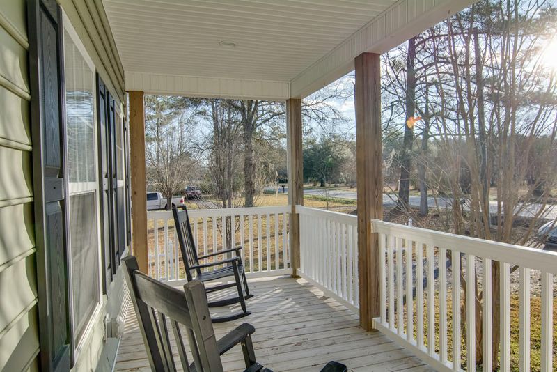 1534 Cooper Store Rd, Moncks Corner, SC 29461