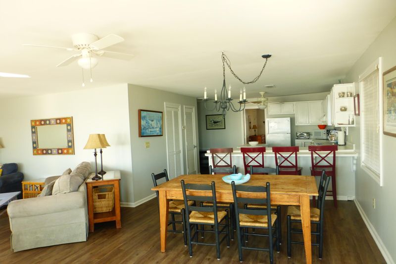1569 E Ashley Ave, Folly Beach, SC 29439