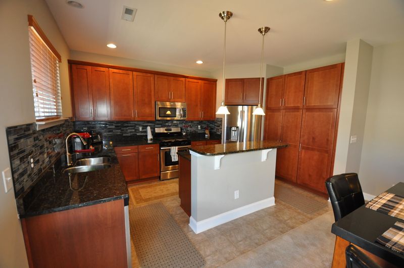 1247 Woodsage Dr, Hanahan, SC 29410