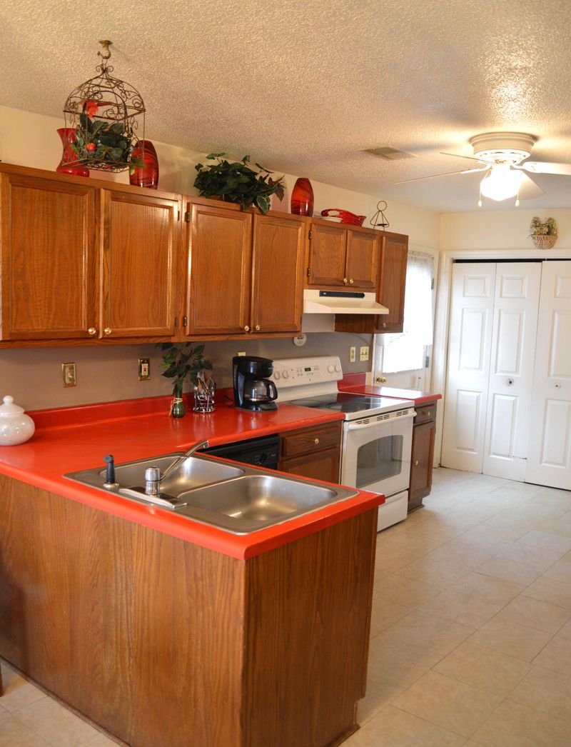 1816 Sundancer Ln, Goose Creek, SC 29445