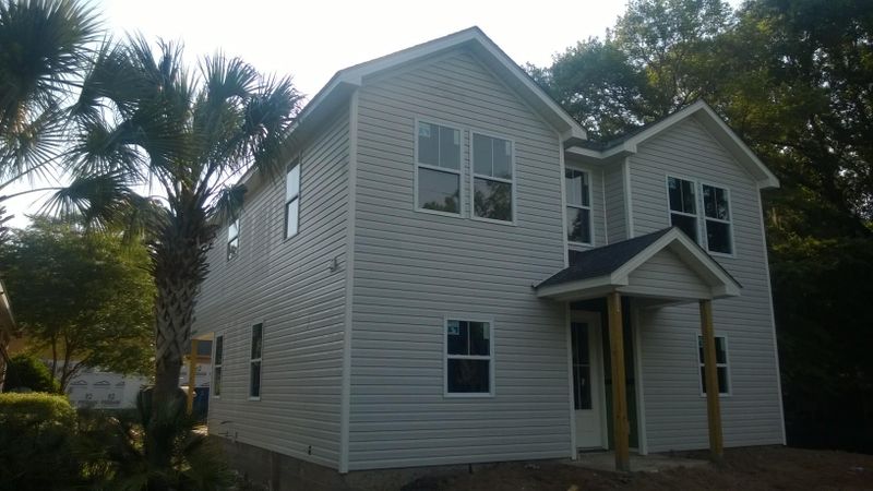 1986 Dawson Rd, Charleston, SC 29412