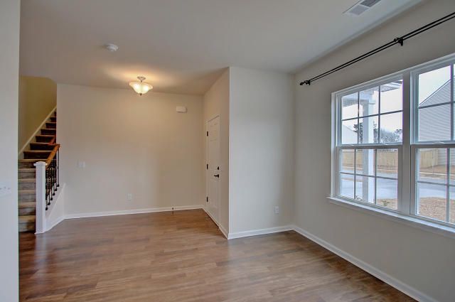 2933 Glenarden Dr, Charleston, SC 29414