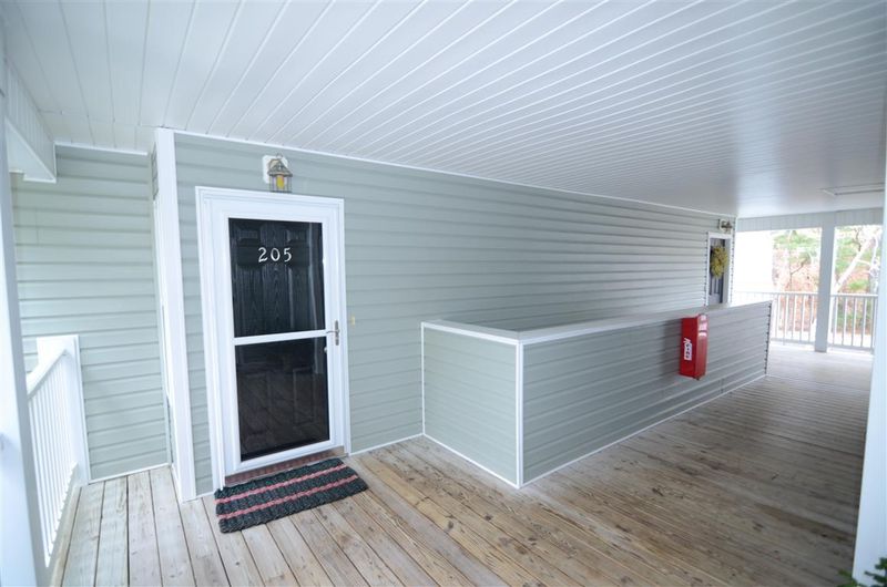 205 Pickering Ln, Charleston, SC 29414